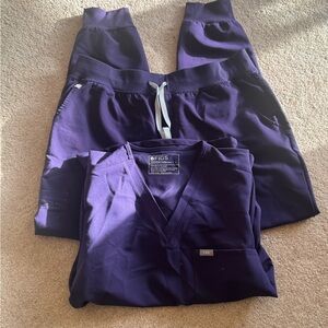 Figs Women's Deep Purple Scrub Set